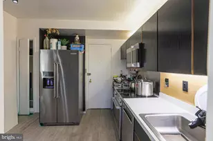 6606 Park Heights Ave, Baltimore, MD 21215 - Photo 13