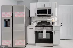 3547 5th St, Baltimore, MD 21225 - Photo 13