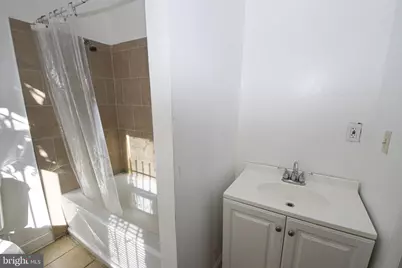 2101 W Baltimore Street W, Baltimore, MD 21223 - Photo 15