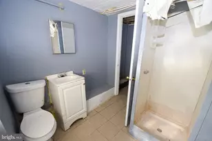 2101 W Baltimore Street W, Baltimore, MD 21223 - Photo 43