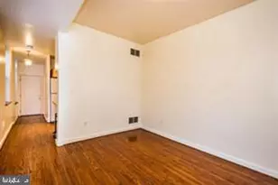 827 S Bond St, Baltimore, MD 21231 - Photo 47