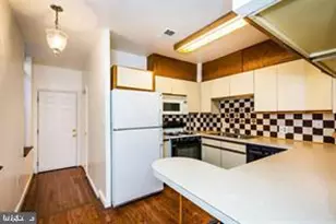 827 S Bond St, Baltimore, MD 21231 - Photo 37