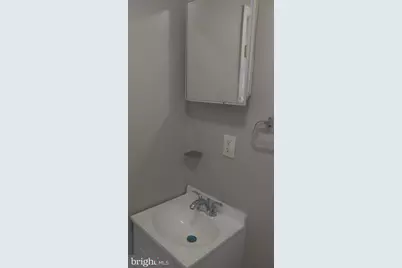 546 N Fulton Avenue, Baltimore, MD 21223 - Photo 19