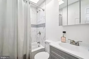 3404 Lyndale Ave, Baltimore, MD 21213 - Photo 17