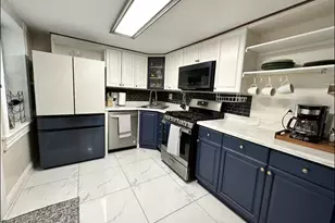 2112 Cambridge St, Baltimore, MD 21231 - Photo 9