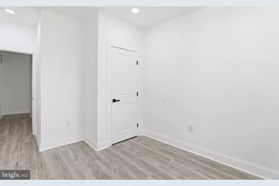 1626 E Lafayette Avenue, Baltimore, MD 21213 - Photo 23