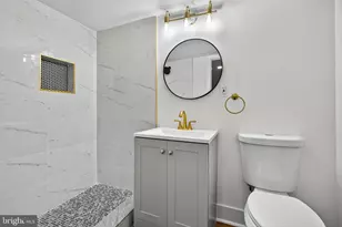 802 N Woodington Rd, Baltimore, MD 21229 - Photo 33