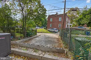 802 N Woodington Rd, Baltimore, MD 21229 - Photo 37