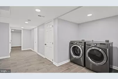 1240 N Ellwood Avenue, Baltimore, MD 21213 - Photo 17