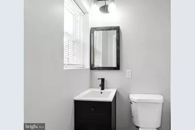 805 N Patterson Park Avenue, Baltimore, MD 21205 - Photo 13