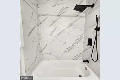 4135 The Alameda, Baltimore, MD 21218 - Photo 9