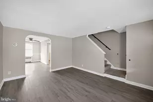 3658 Greenvale Rd, Baltimore, MD 21229 - Photo 15