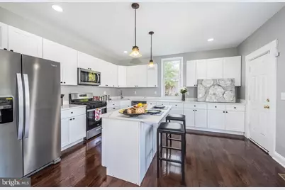 4001 Ridgecroft, Baltimore, MD 21206 - Photo 9