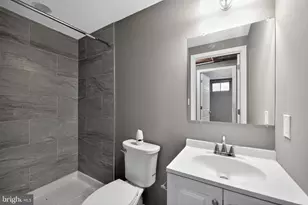 901 Kevin Rd, Baltimore, MD 21229 - Photo 23