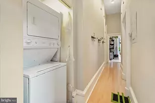 2304 Eutaw Pl, Baltimore, MD 21217 - Photo 17