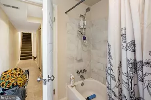 2304 Eutaw Pl, Baltimore, MD 21217 - Photo 43