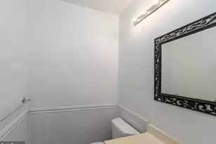 14 E Mt Vernon Pl, Baltimore, MD 21202 - Photo 19