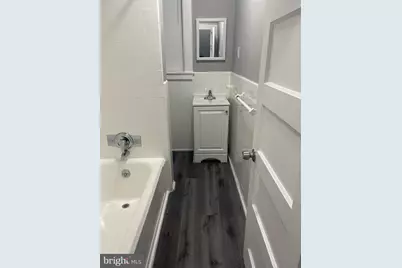 133 N Monastery Avenue, Baltimore, MD 21229 - Photo 9