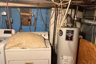 429 Ilchester Ave, Baltimore, MD 21218 - Photo 7