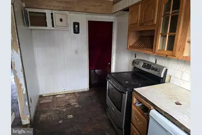 4711 Williston St, Baltimore, MD 21229 - Photo 9