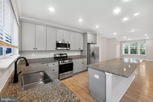 4412 Roland Heights Ave, Baltimore, MD 21211 - Photo 11