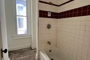 721 E 21st St, Baltimore, MD 21218 - Photo 13