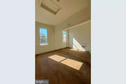 721 E 21st Street, Baltimore, MD 21218 - Photo 17