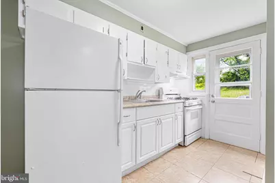 5649 Kavon Avenue, Baltimore, MD 21206 - Photo 11
