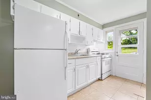 5649 Kavon Ave, Baltimore, MD 21206 - Photo 11