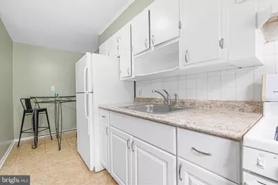 5649 Kavon Avenue, Baltimore, MD 21206 - Photo 13