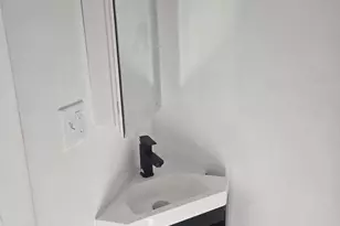 1405 N Longwood St, Baltimore, MD 21216 - Photo 23