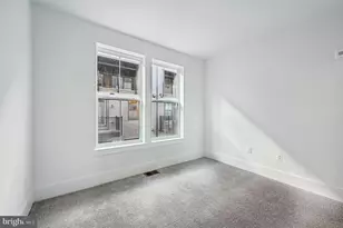 2506 A W Peninsula Dr, Baltimore, MD 21230 - Photo 27