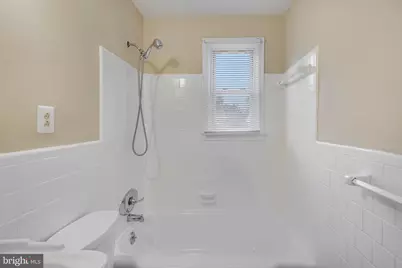 2210 Cloville Avenue NE, Baltimore, MD 21214 - Photo 15