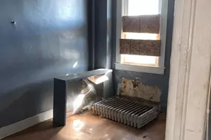 2559 W Fairmount Ave, Baltimore, MD 21223 - Photo 11