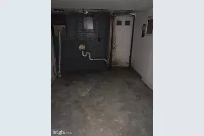 2559 W Fairmount Avenue, Baltimore, MD 21223 - Photo 19