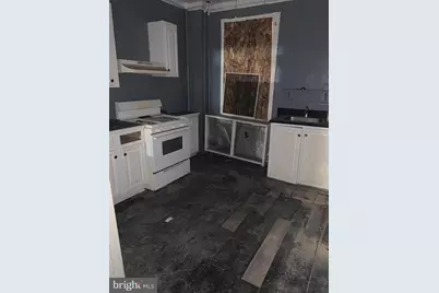 2559 W Fairmount Avenue, Baltimore, MD 21223 - Photo 5