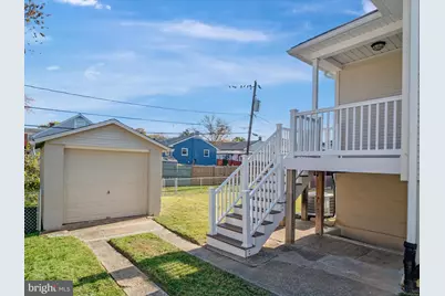 3669 Hineline Road, Baltimore, MD 21229 - Photo 31