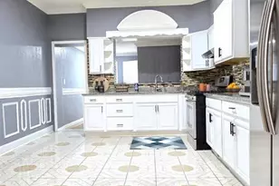 427 N Lakewood Ave, Baltimore, MD 21224 - Photo 5