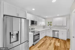 1626 Hazel St, Baltimore City, MD 21226 - Photo 7