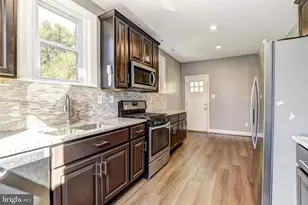 5600 Carter Ave, Baltimore, MD 21214 - Photo 13