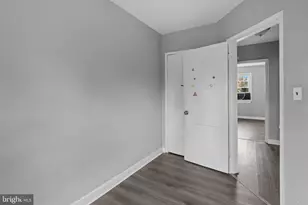 38 Hillvale Rd, Baltimore, MD 21229 - Photo 17