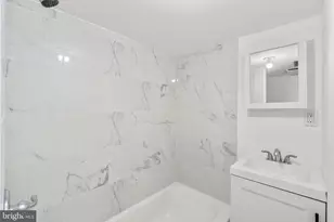 1731 Cliftview Ave, Baltimore, MD 21213 - Photo 27
