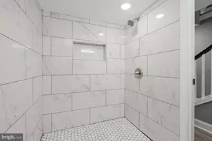 1908 E Lanvale St, Baltimore, MD 21213 - Photo 39