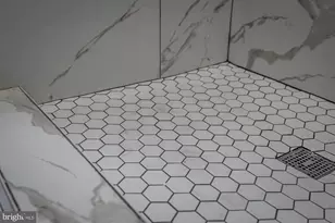 1908 E Lanvale St, Baltimore, MD 21213 - Photo 25