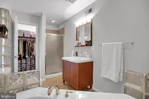 138 N Luzerne Ave, Baltimore, MD 21224 - Photo 17