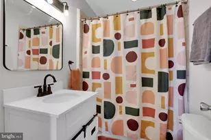 138 N Luzerne Ave, Baltimore, MD 21224 - Photo 11