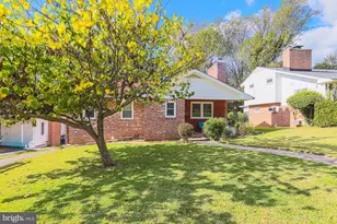 416 Nottingham Rd, Baltimore, MD 21229 - Photo 1