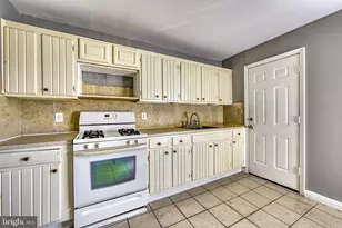 464 Hornel St, Baltimore, MD 21224 - Photo 5