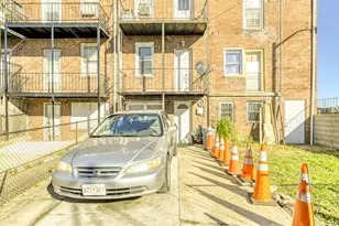 466 Hornel St, Baltimore, MD 21224 - Photo 17