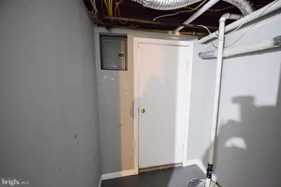 2542 W Pratt Street, Baltimore, MD 21223 - Photo 33